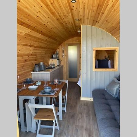Allt Yelkie Pod Dha, Earlish Buitenkant foto