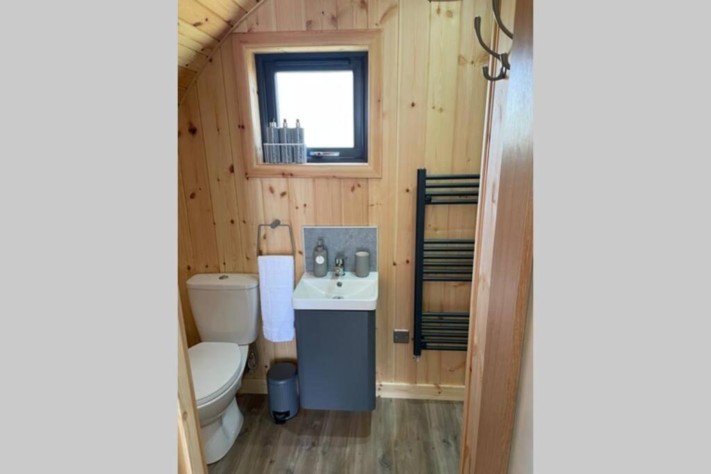 Allt Yelkie Pod Dha, Earlish Buitenkant foto