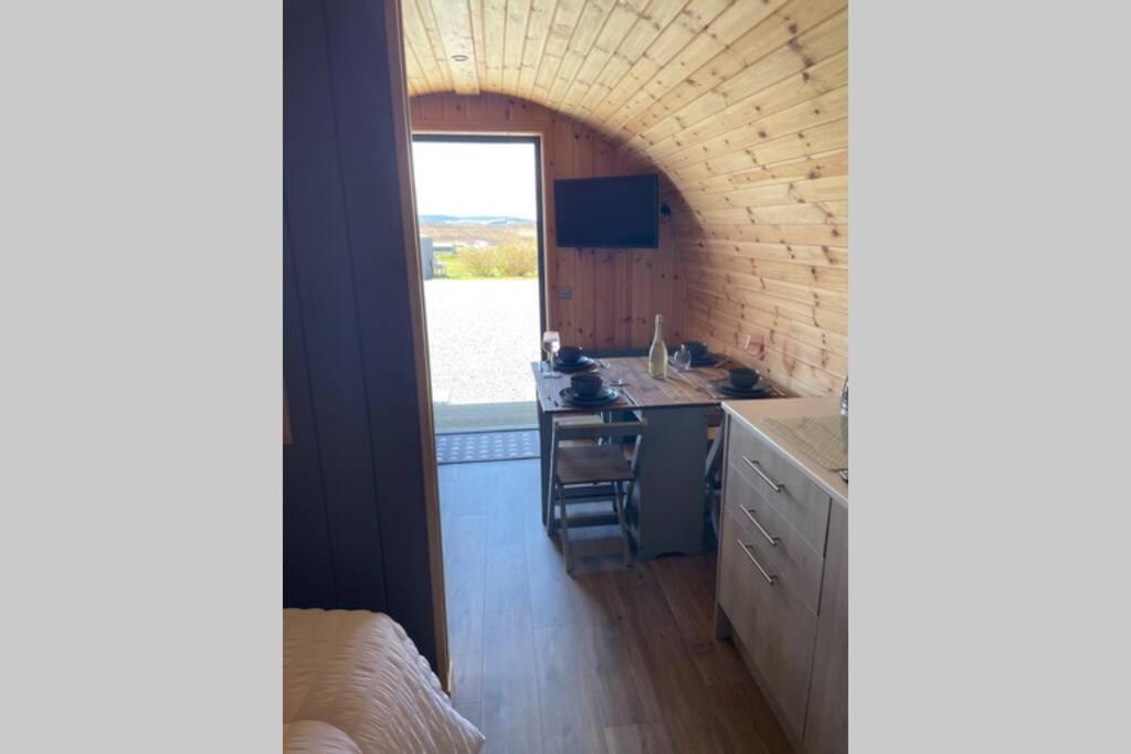 Allt Yelkie Pod Dha, Earlish Buitenkant foto