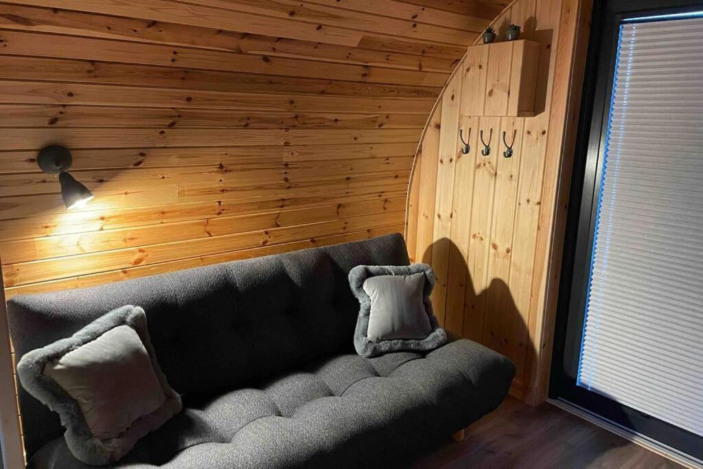 Allt Yelkie Pod Dha, Earlish Buitenkant foto